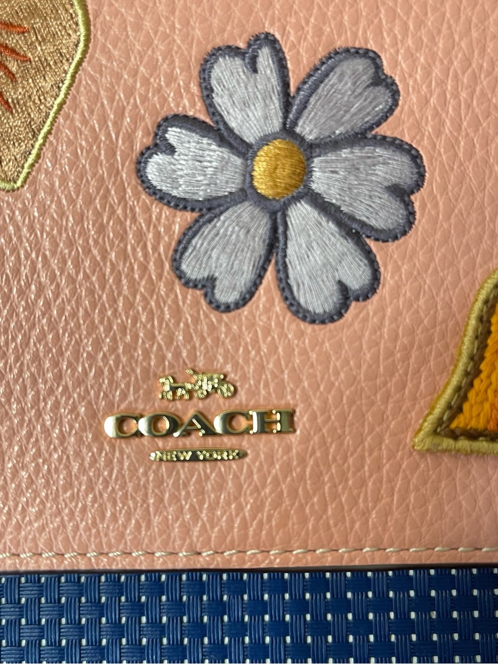 Coach Pink Crossbody Wallet with Playful Patches - Picture 3 of 9